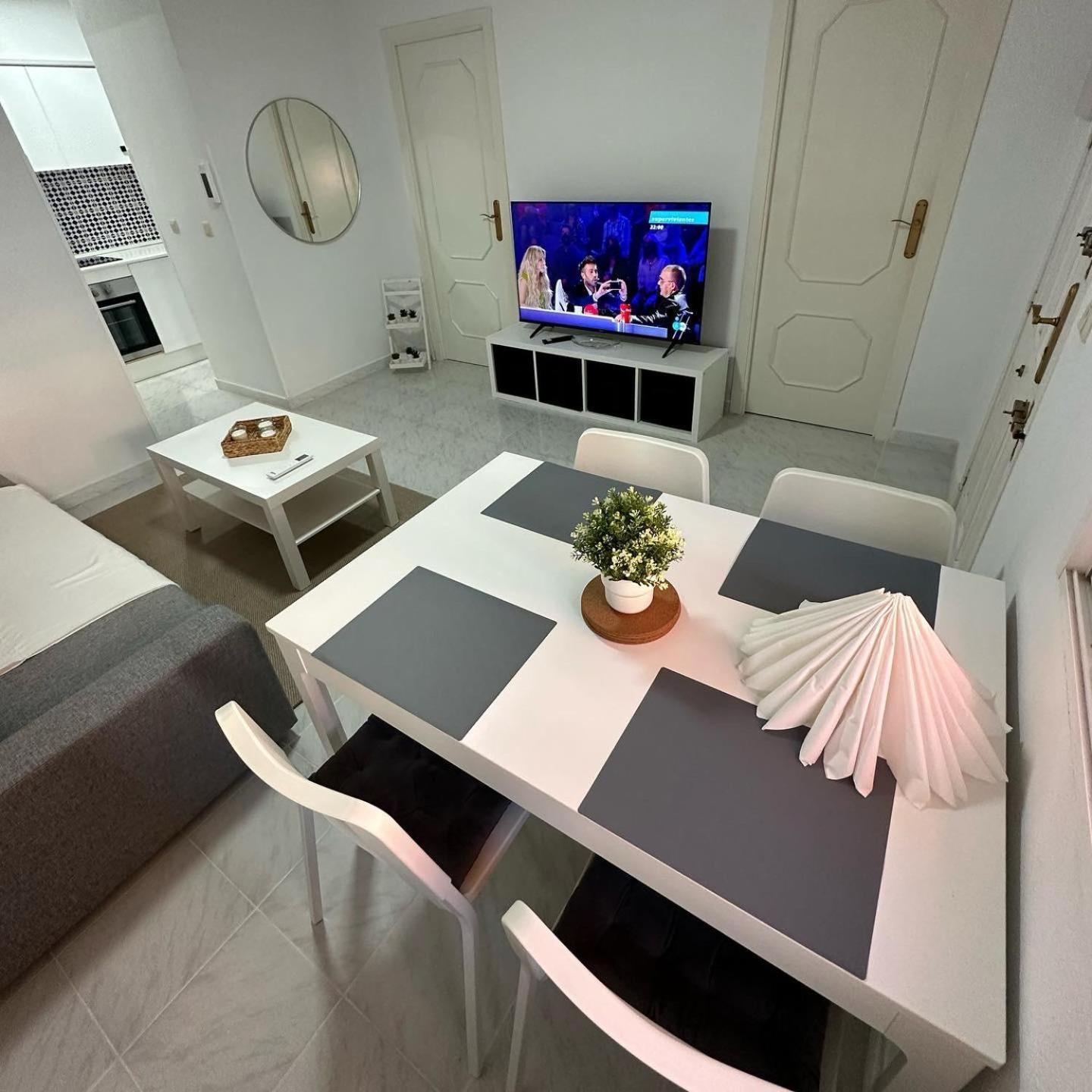 Vila Mercedes Torrevieja Exteriér fotografie